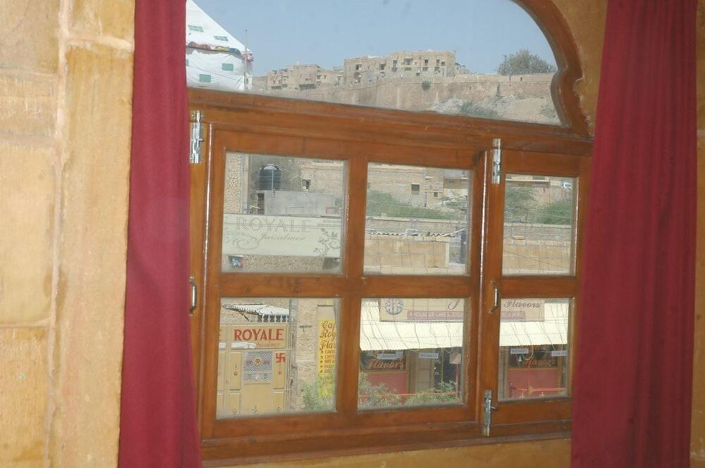 Hotel Gorakh Haveli Jaisalmer Buitenkant foto