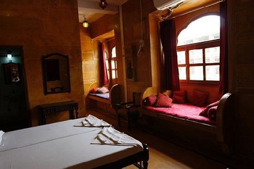 Hotel Gorakh Haveli Jaisalmer Buitenkant foto